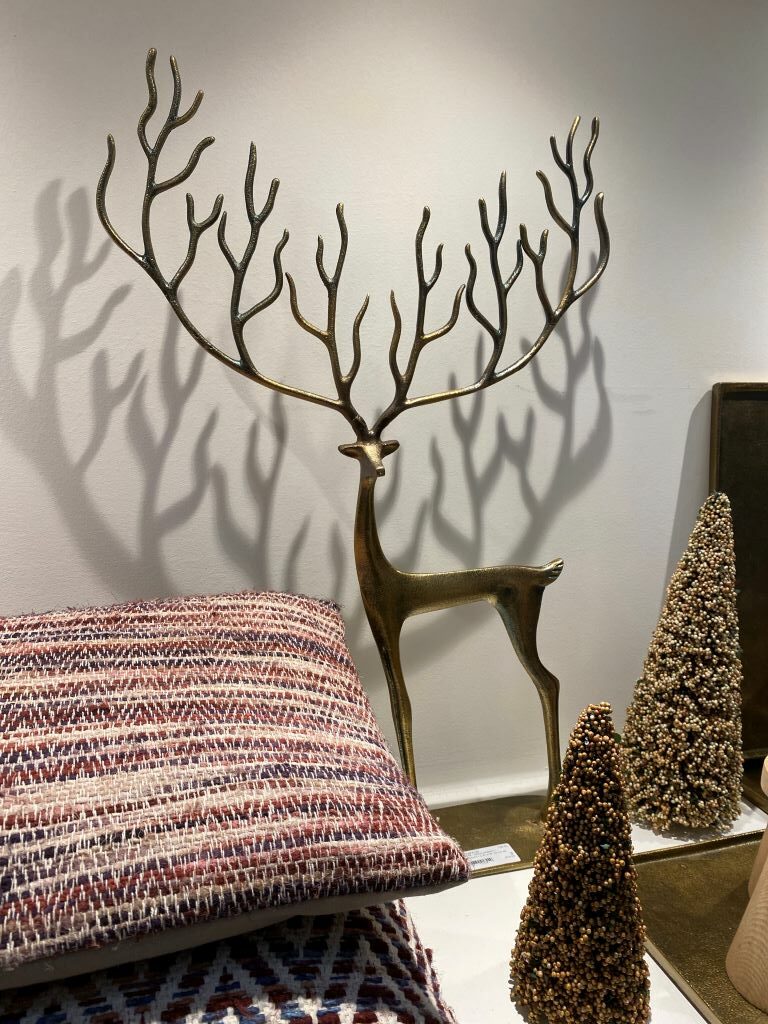 Cerf mural Pomax