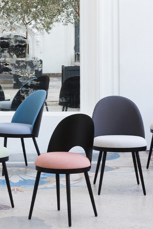 Chaises de bistro Lili avec assise en tissu Resistub