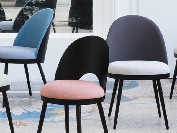 Chaises de bistro Lili avec assise en tissu Resistub