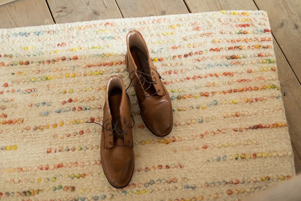 idaho-norah-tapis-100-laine-120x180-160x230-200x290-multico-thym-neige-chaussure-label-maison-nantes